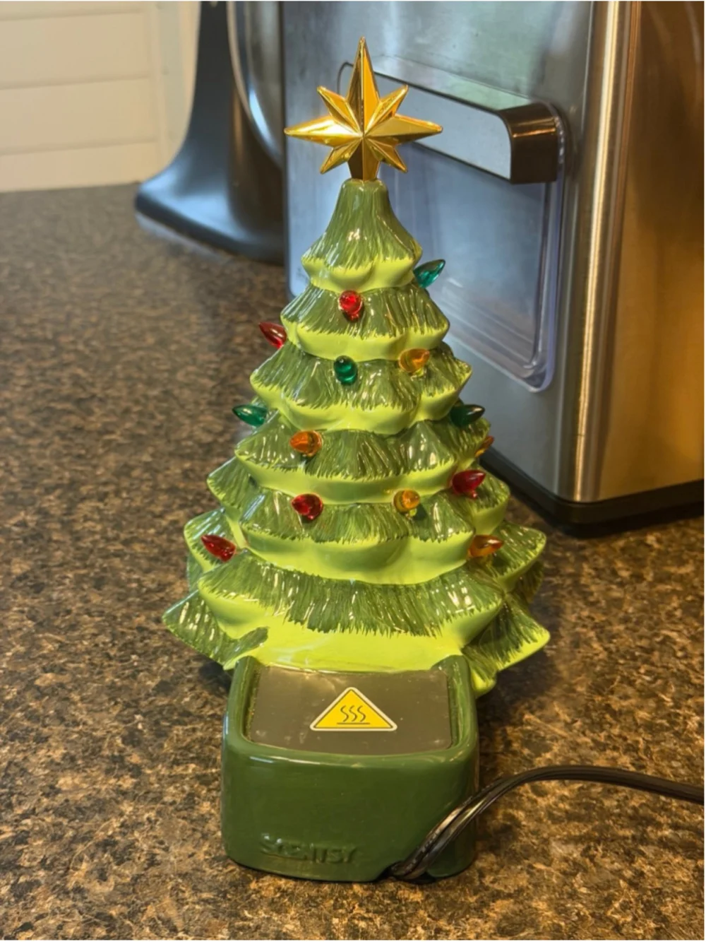Scentsy Merry Little Christmas Tree Full Size Wax Warmer